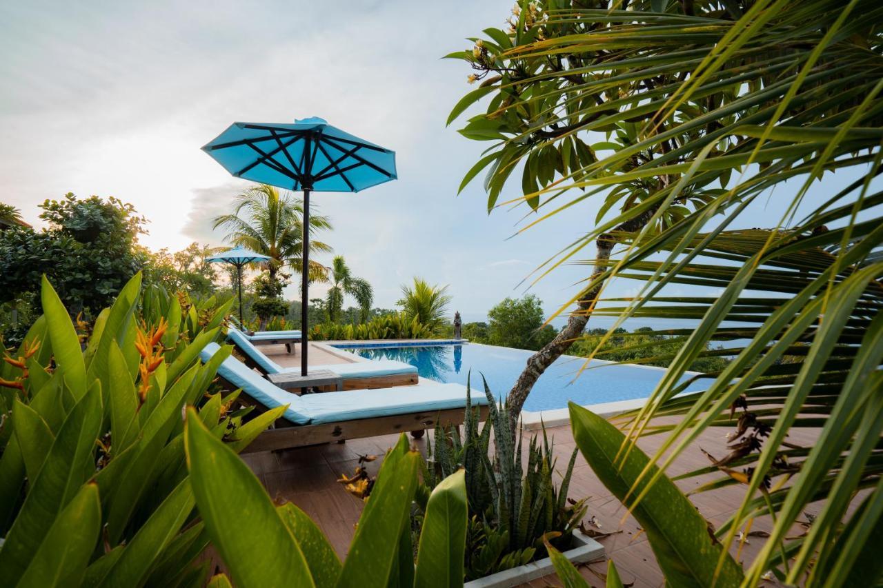 Gara Gara Sea View Hotel Batununggul Ngoại thất bức ảnh