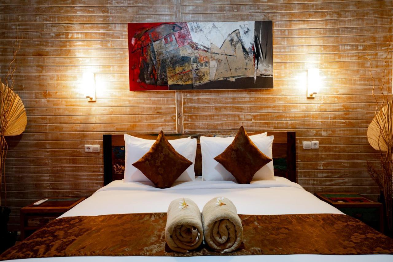 Gara Gara Sea View Hotel Batununggul Ngoại thất bức ảnh